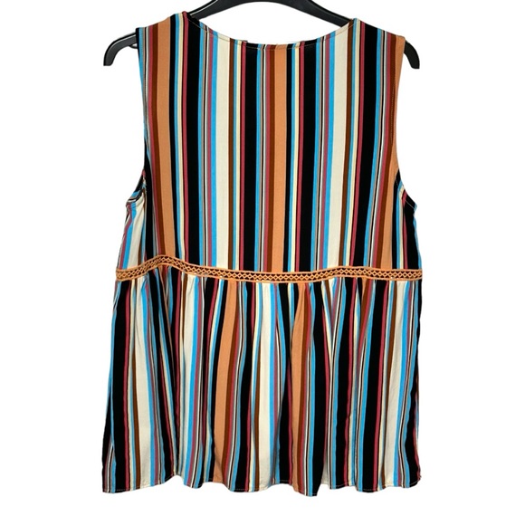 439 - WEEKEND SUZANNE BETRO TOP - Picture 7 of 14